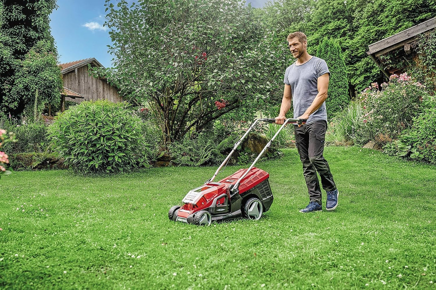 Einhell Cortacésped a batería GE-CM 36/36 Li Kit Power X-Change (36V, 36cm ancho de corte, hasta 400 m², Brushless, 40L bolsa recolectora, 25-75 mm altura de corte, con 2x4,0 Ah batería y 2x cargador)
