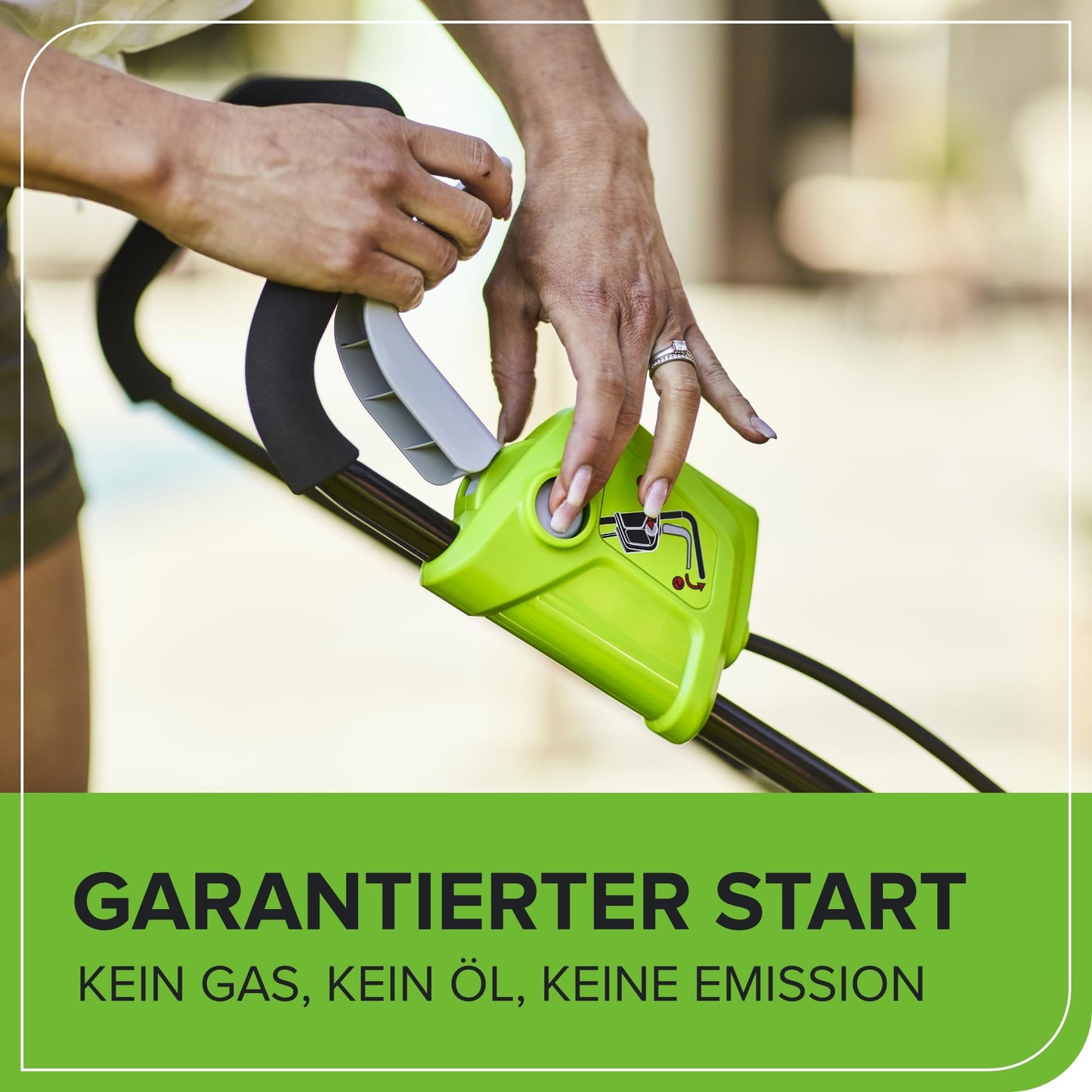 Greenworks G40LM35K2X Cortacésped de Batería para Céspedes de Hasta 400 m², Ancho de Corte 35 cm, Bolsa de 40L MÁS Dos Baterías de 40V 2Ah y Un Cargador, Garantía de 3 Años